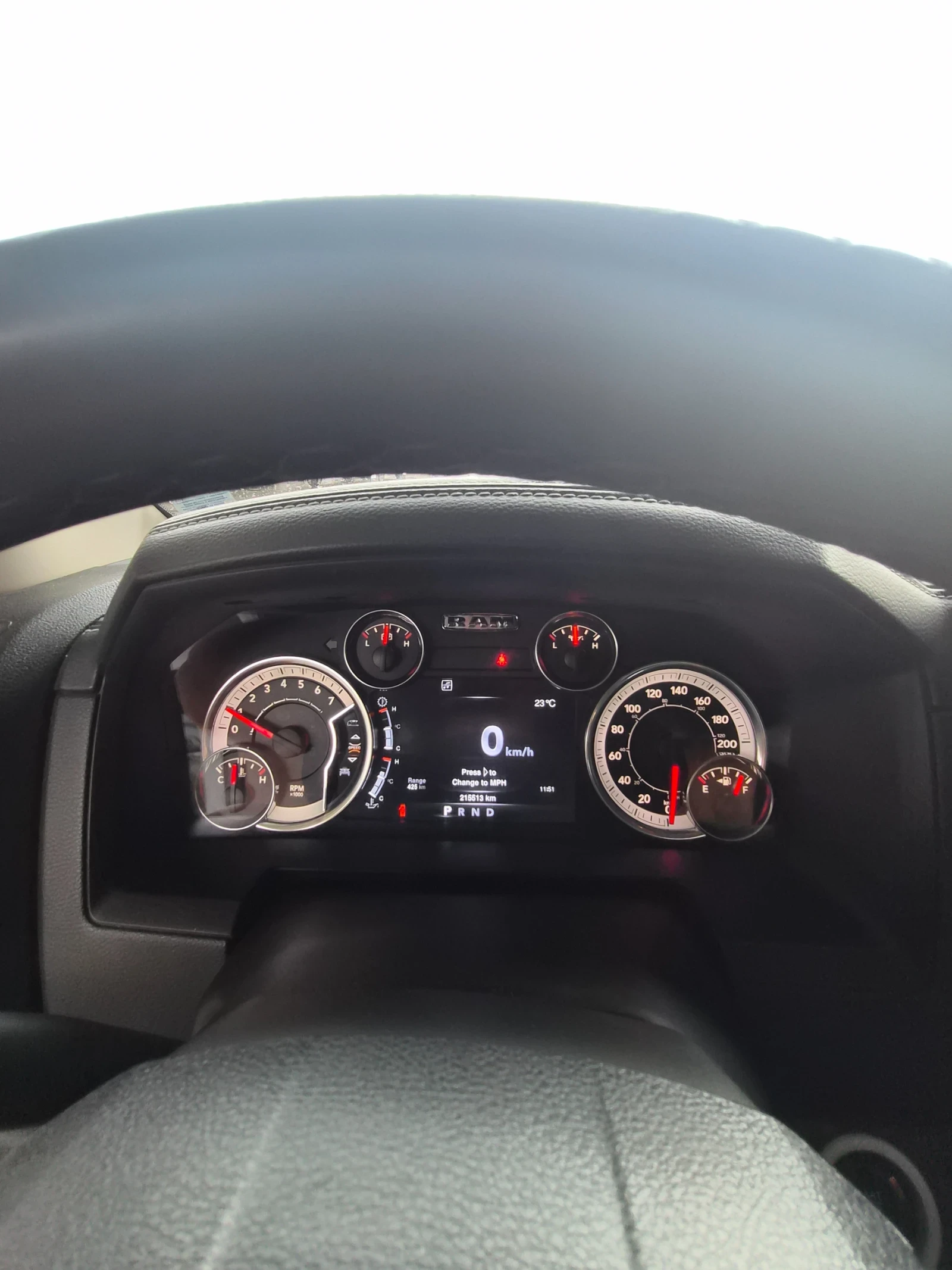 Dodge RAM 1500, снимка 7 - Автомобили и джипове - 55725796