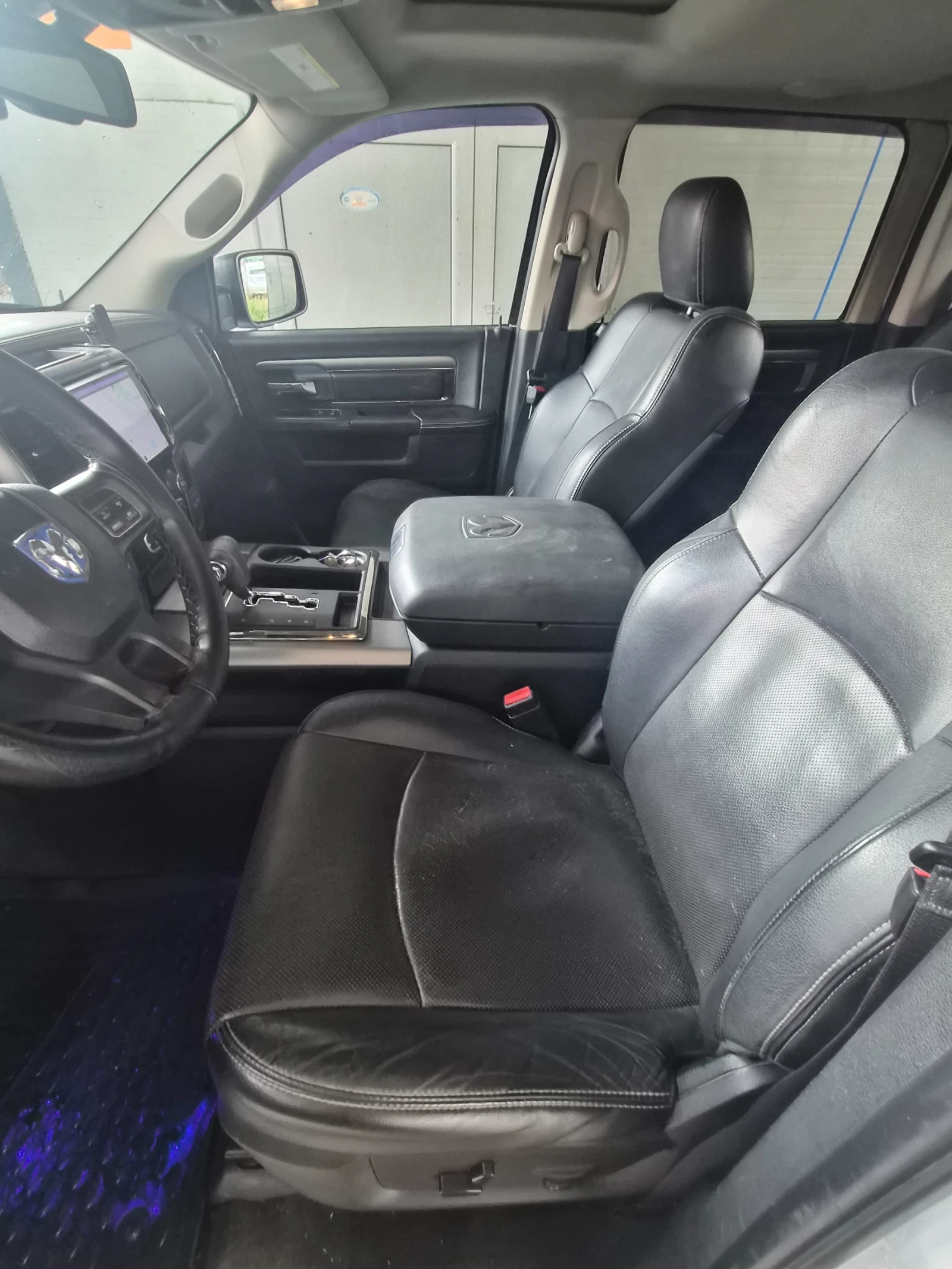 Dodge RAM 1500, снимка 10 - Автомобили и джипове - 55725796
