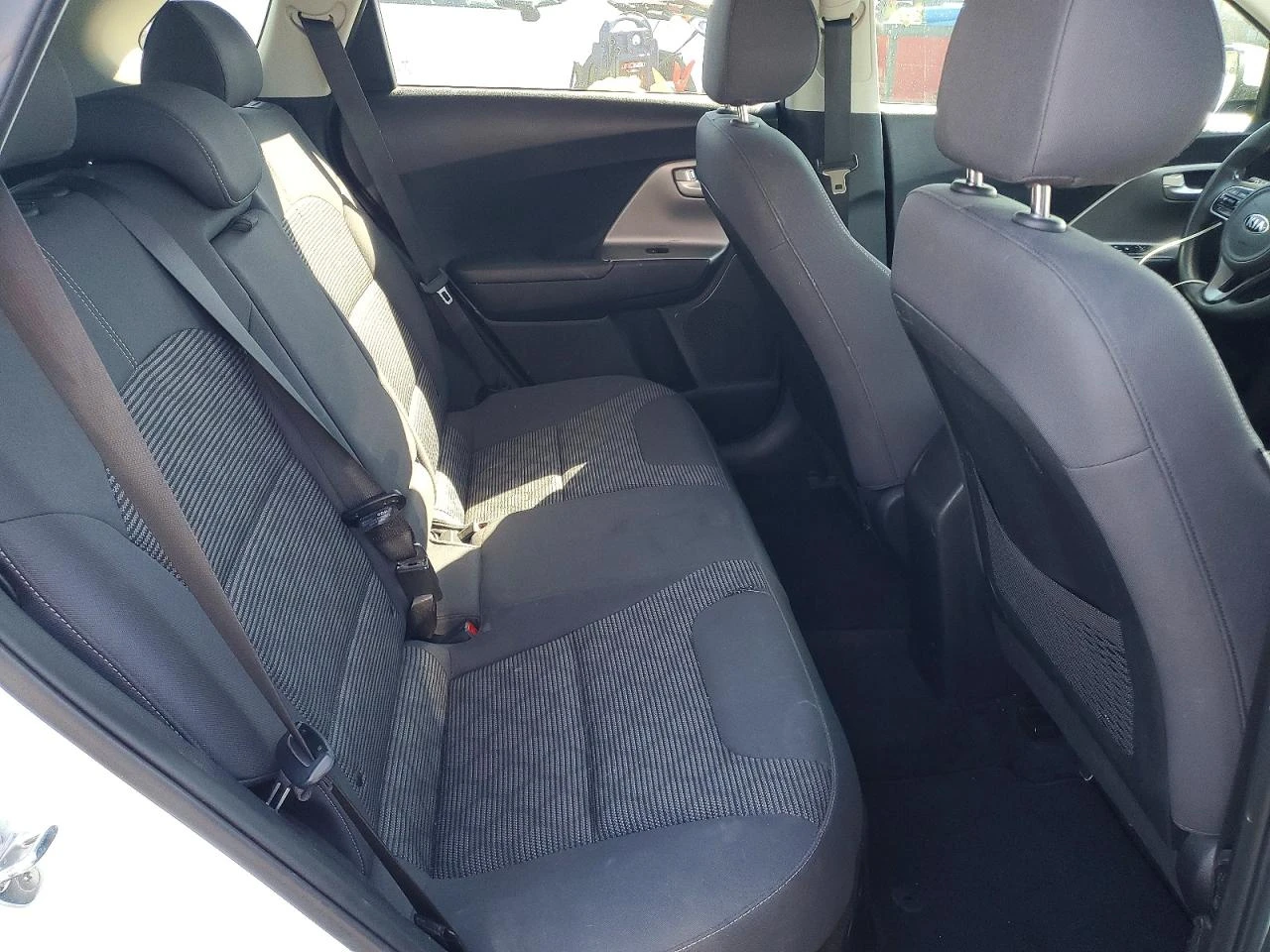 Kia Niro, снимка 11 - Автомобили и джипове - 55752443