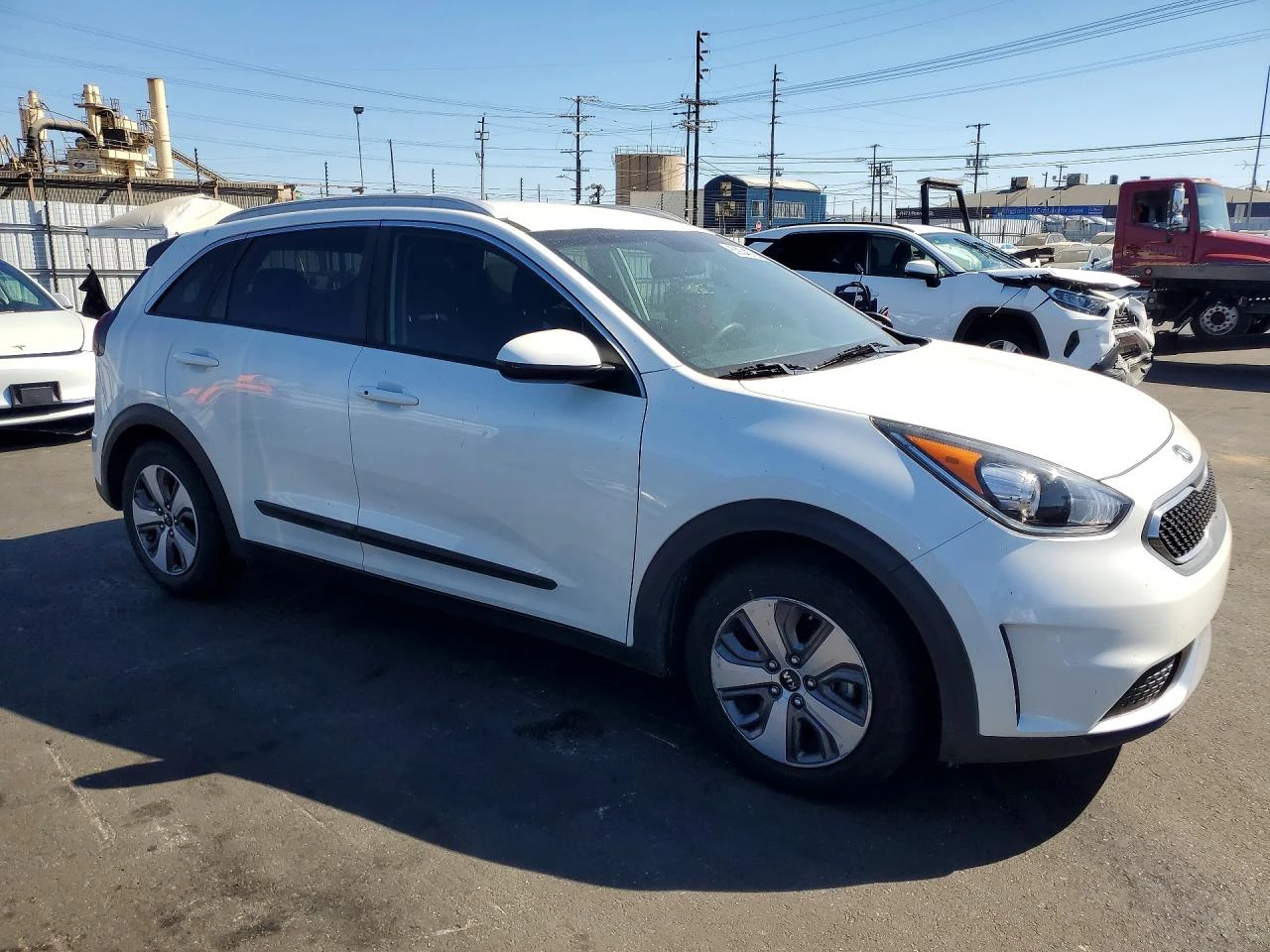 Kia Niro, снимка 4 - Автомобили и джипове - 55752443