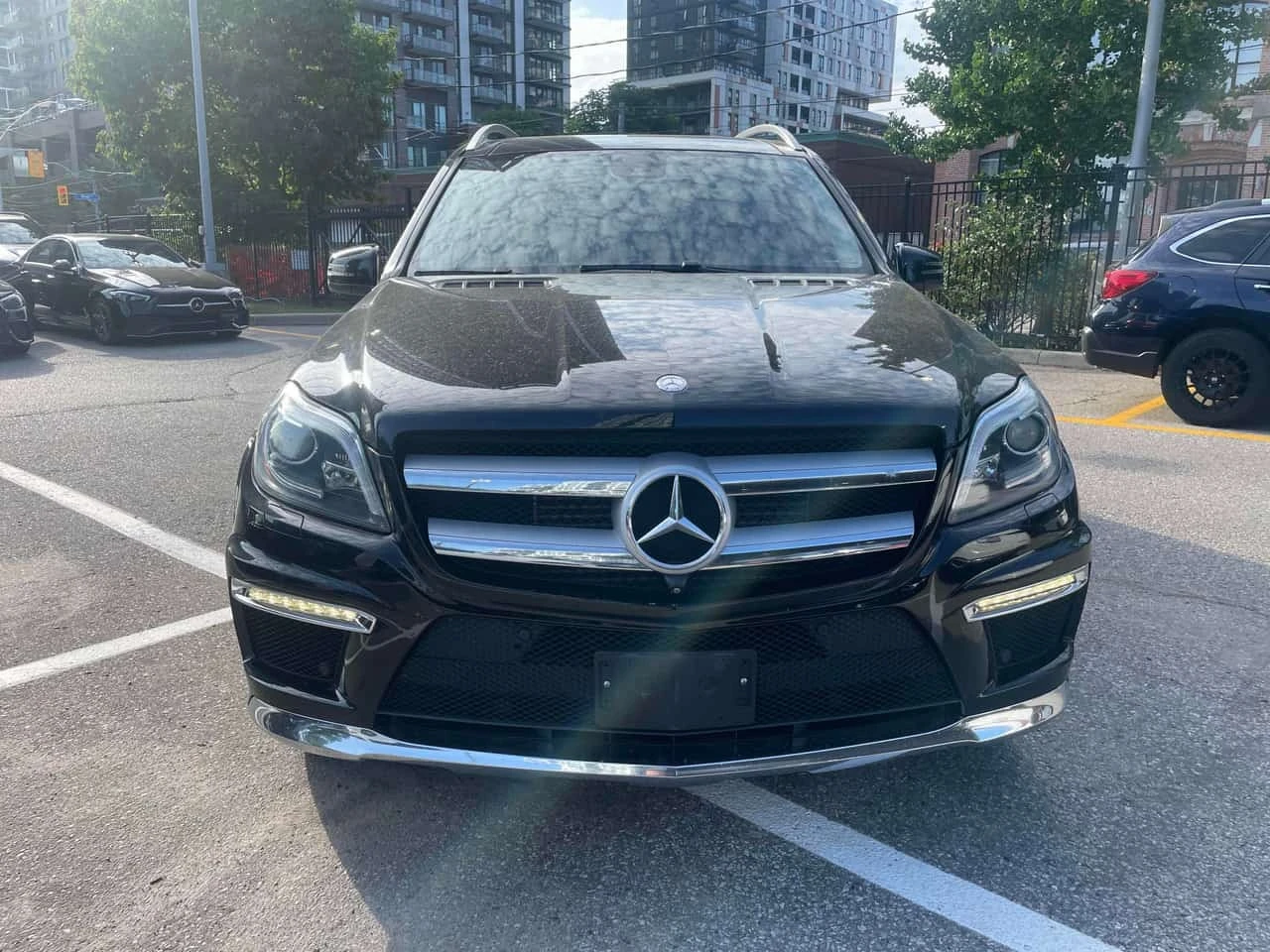 Mercedes-Benz GL 350 D * AMG * 7 МЕСТА * 360 * CARFAX * , снимка 2 - Автомобили и джипове - 55784871