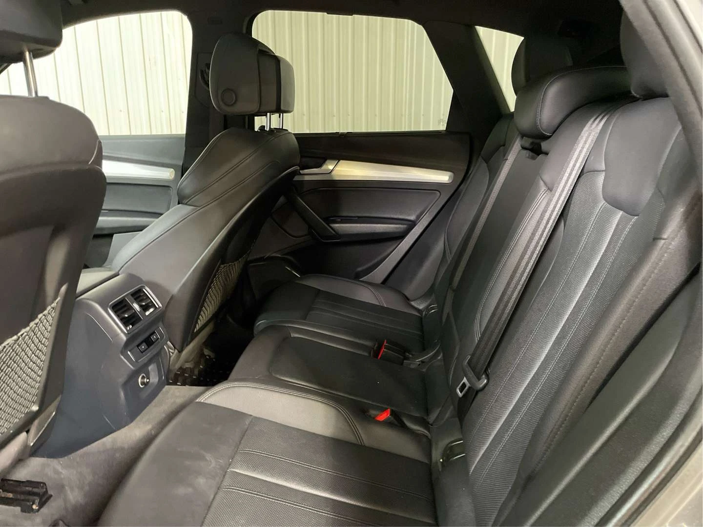Audi Q5, снимка 14 - Автомобили и джипове - 56115345