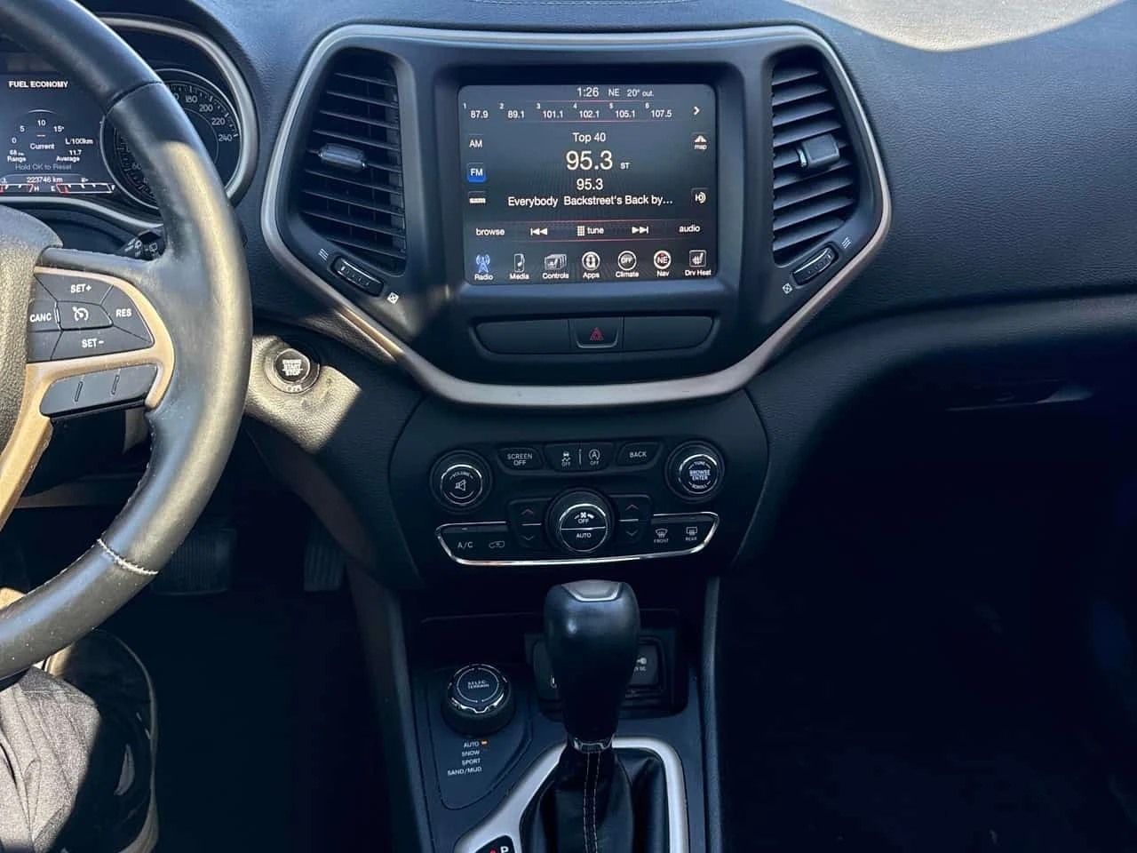 Jeep Cherokee * Limited * CARFAX * БЕЗ ПЪРВОНАЧАЛНА ВНОСКА, снимка 9 - Автомобили и джипове - 56252699
