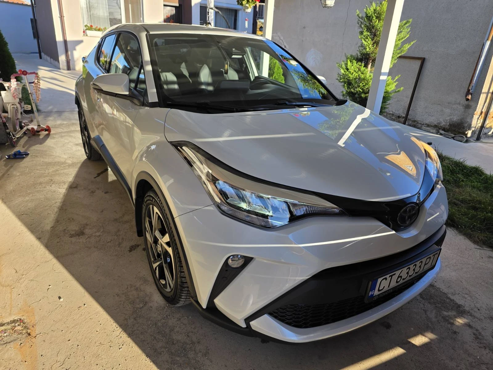 Toyota C-HR 2.0 hybrid-184 hp | Mobile.bg � ����������� 1
