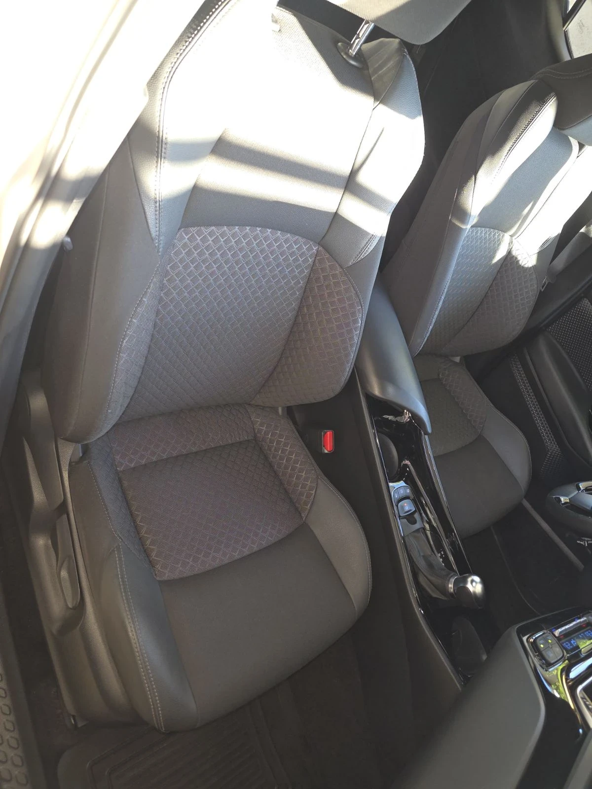 Toyota C-HR 2.0 hybrid-184 hp | Mobile.bg � ����������� 8