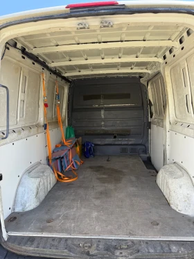 Обява за продажба на VW Crafter 2.5TDI ~14 000 лв. - изображение 6