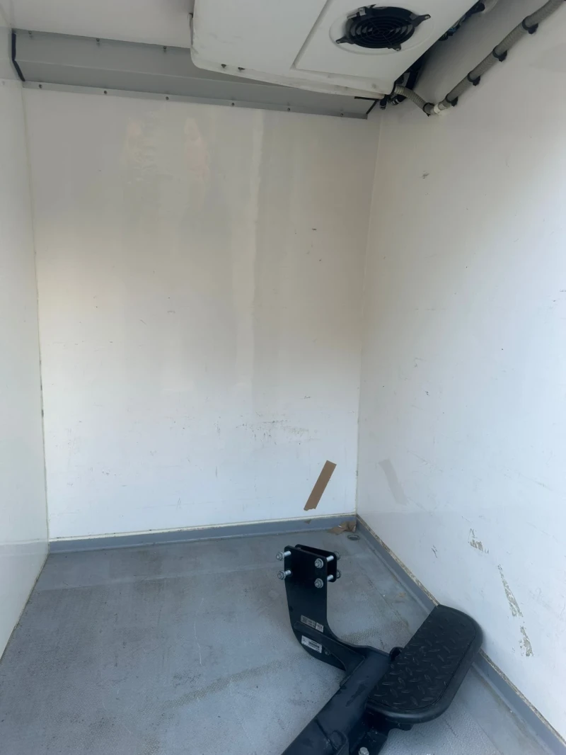 Mercedes-Benz Sprinter 319 Frgo, снимка 13 - Бусове и автобуси - 52946088