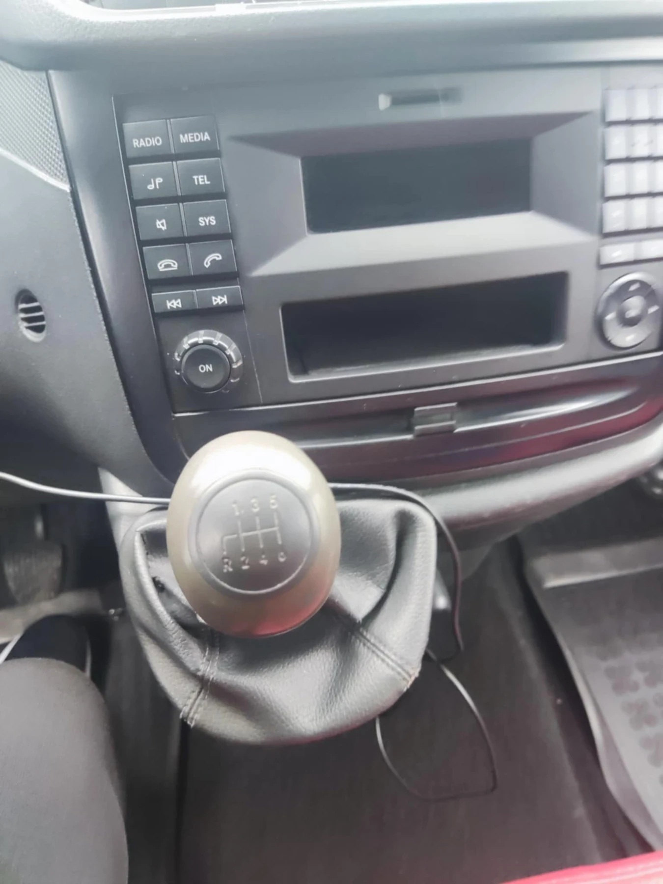 Mercedes-Benz Viano 2.2 - изображение 8