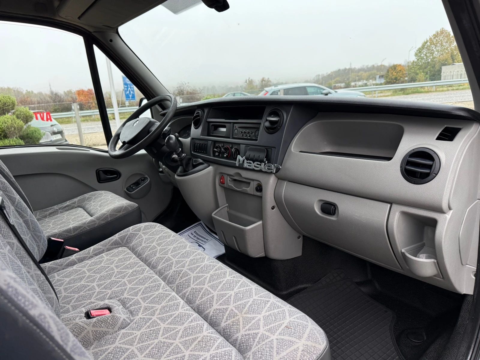 Renault Master 2, 5 DCI КЛИМАТИК !! 2 СТРАНИЧНИ ВРАТИ !!  - изображение 9