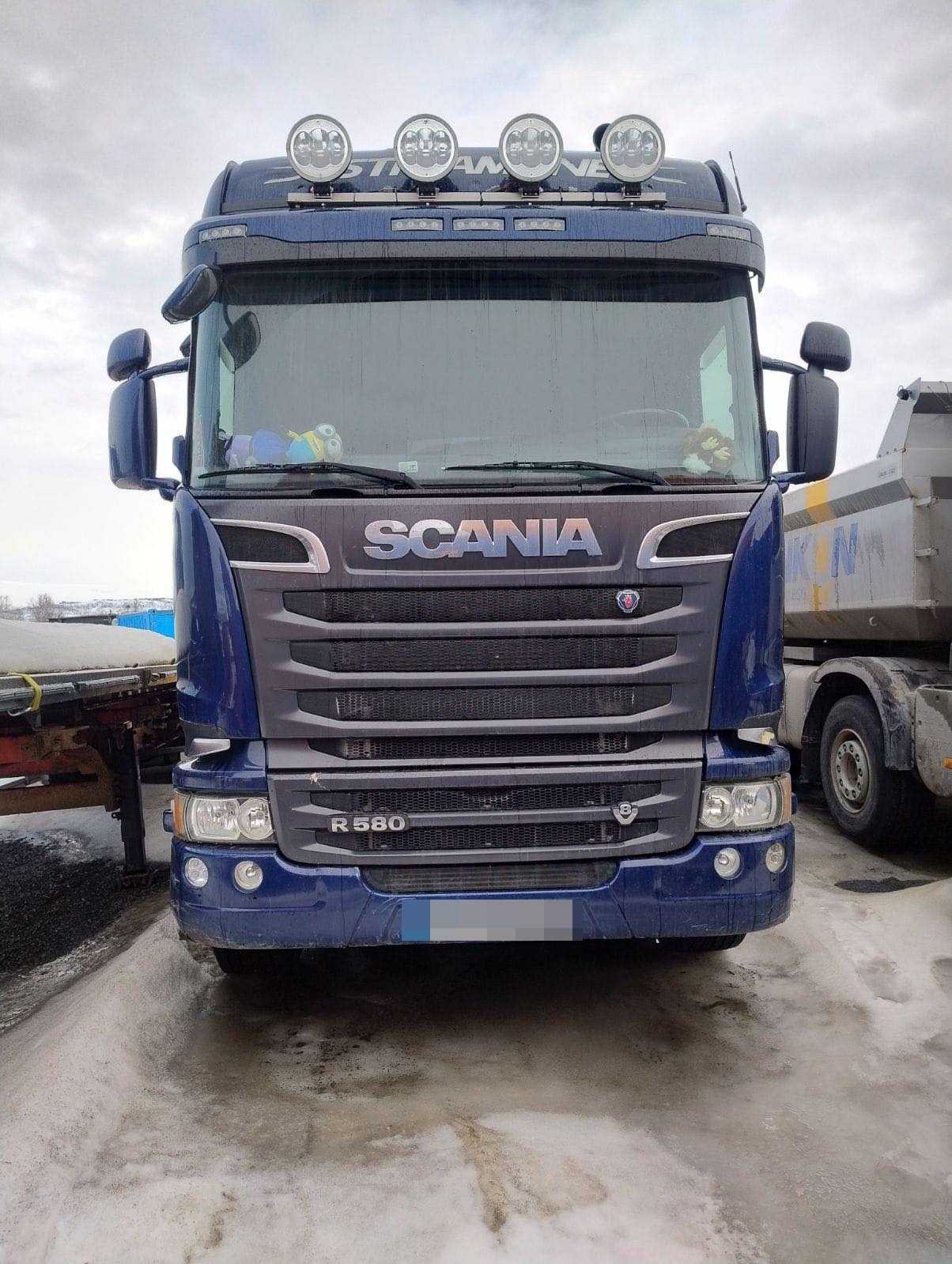 Scania R 580 V8 8x4 - изображение 1