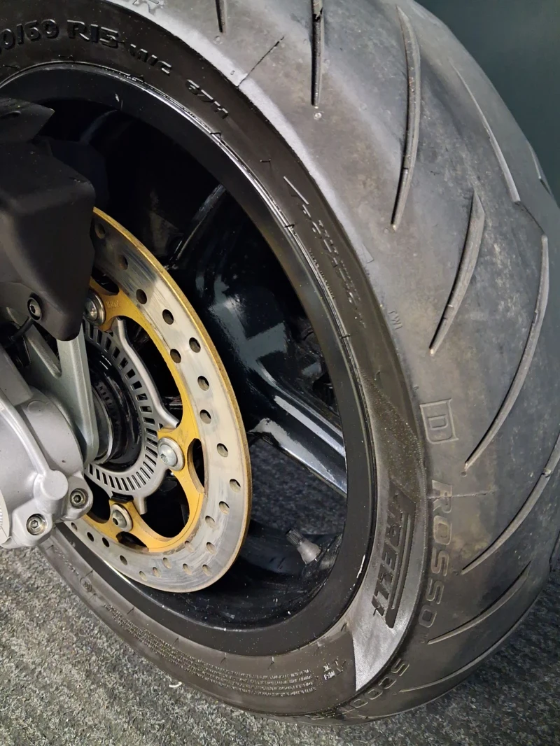 Aprilia SRV 850i ABS TC, снимка 13 - Мотоциклети и мототехника - 53296346