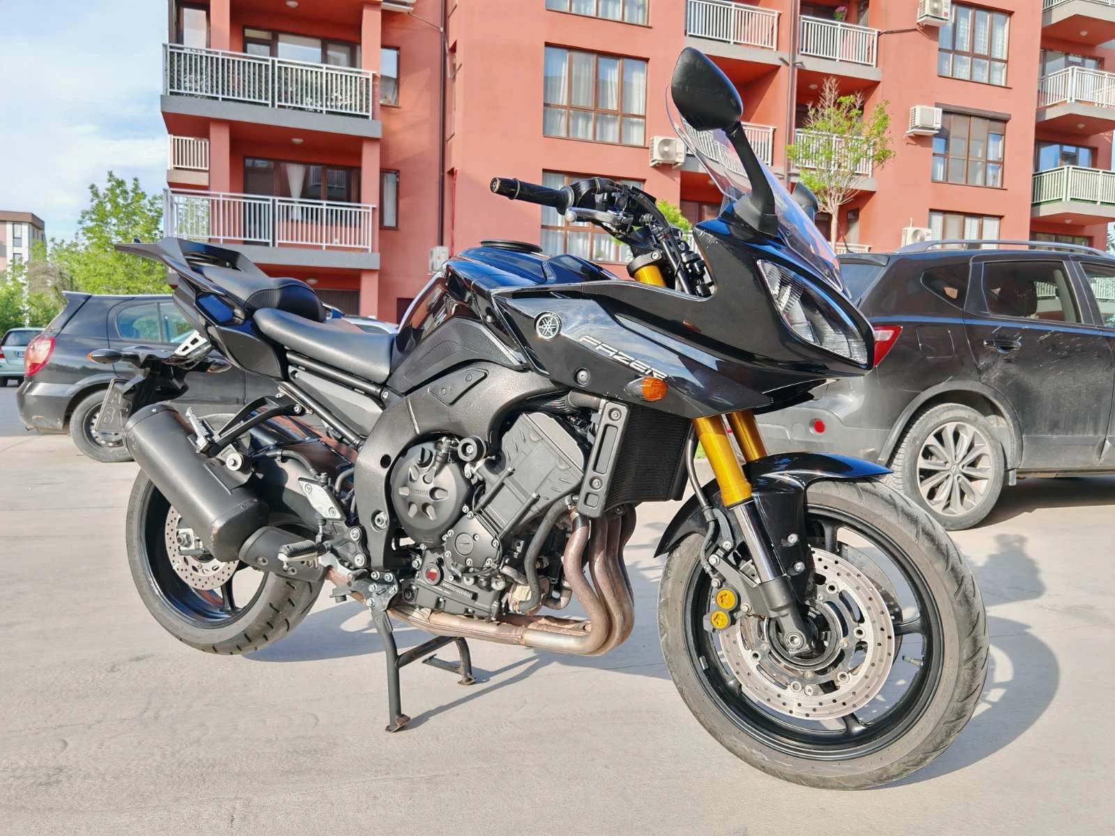 Yamaha FZ8