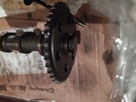 CX7 2.3Т 2007 258кс. - Глава, клапани, валове, капак, дефазатор, снимка 17