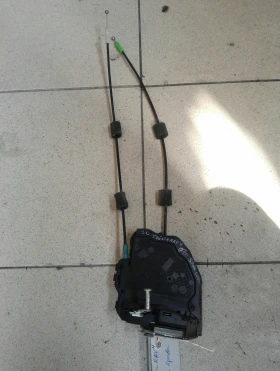 Брава врата задна лява Тойота Рав4 07г.