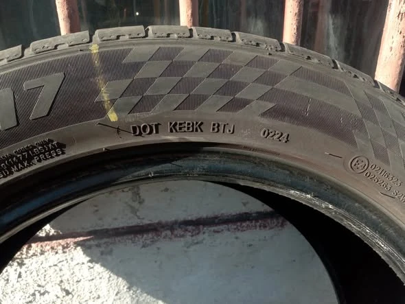 Гуми Летни 215/55R17, снимка 7 - Гуми и джанти - 54243197