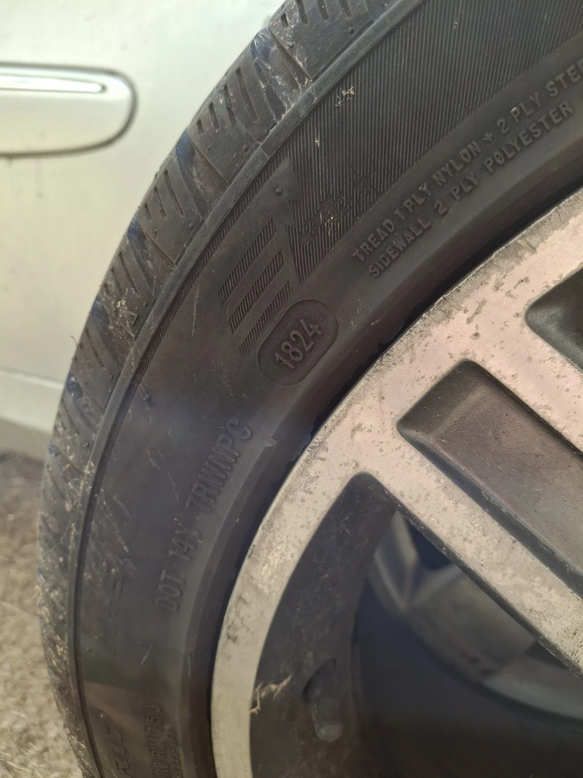  225/45R17 | Mobile.bg   4