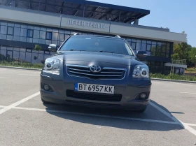 Toyota Avensis 2.2 D4D, снимка 1