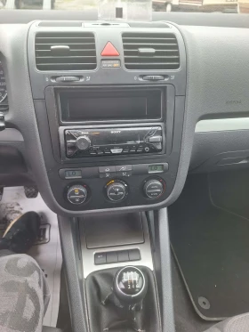 VW Golf 1.6i klima, снимка 11