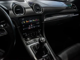 Porsche Boxster 718 Style Edition* AвтоКредит* (ЦЕНА ДО БГ), снимка 13