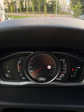 Volvo Xc70 D4 AWD Polestar, снимка 17