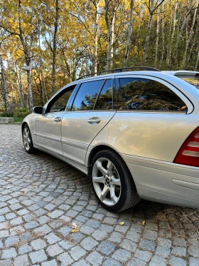 Mercedes-Benz C 220, снимка 4