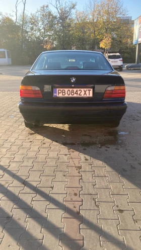 BMW 320 Газ, снимка 3