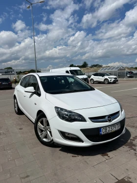 Обява за продажба на Opel Astra J Facelift ~14 200 лв. - изображение 1