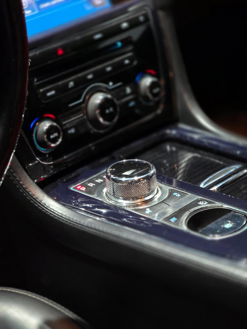 Jaguar Xj 5.0 SC RARE AERO ~530 к.с. B&W 1200W, снимка 6 - Автомобили и джипове - 51415977