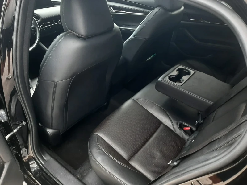 Mazda 3 GT 2.5 L SKYACTIV PREMIUM , снимка 16 - Автомобили и джипове - 52115233