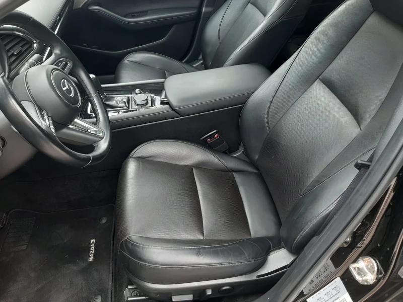 Mazda 3 GT 2.5 L SKYACTIV PREMIUM , снимка 9 - Автомобили и джипове - 52115233