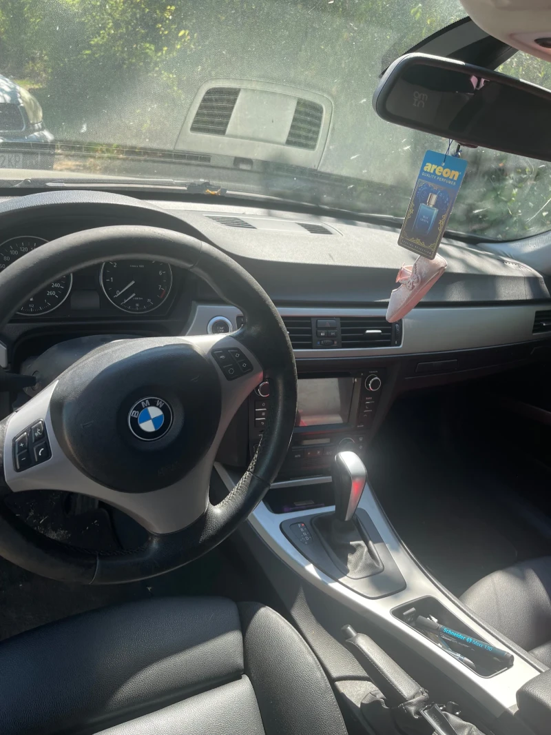 BMW 325 E91, снимка 5 - Автомобили и джипове - 52389185
