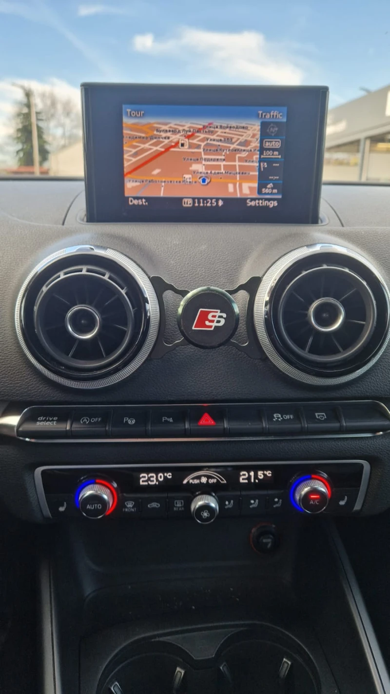 Audi A3 S line Sportpaket - Гаранция/Панорама/Подгрев/Кожа, снимка 6 - Автомобили и джипове - 52721712