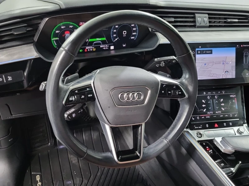 Audi E-Tron S-Line * TECHNIK * CARFAX * , снимка 9 - Автомобили и джипове - 53238895