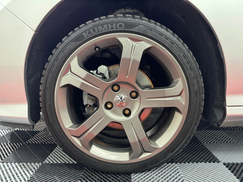 Peugeot 308 2.0 HDI 140 h.p. - 6 скорости - FELINE EDITION, снимка 16 - Автомобили и джипове - 53256595