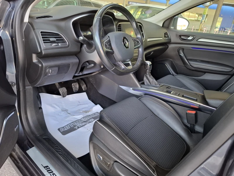 Renault Megane 1.2 TCe* BOSE* 148650к.м.* CAMERA* NAVI* , снимка 5 - Автомобили и джипове - 53557489