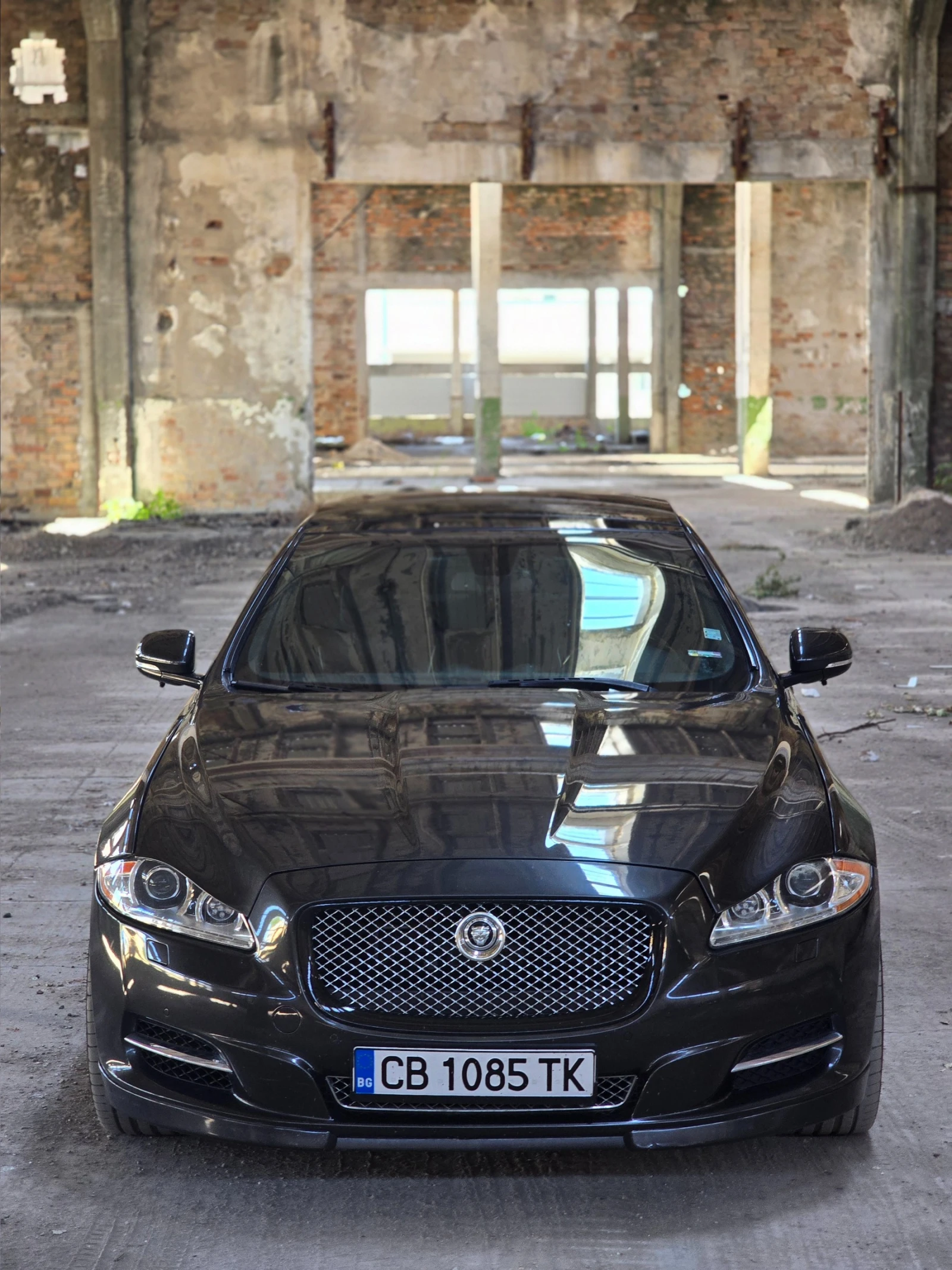 Jaguar Xj 5.0 SC RARE AERO ~530 к.с. B&W 1200W, снимка 1