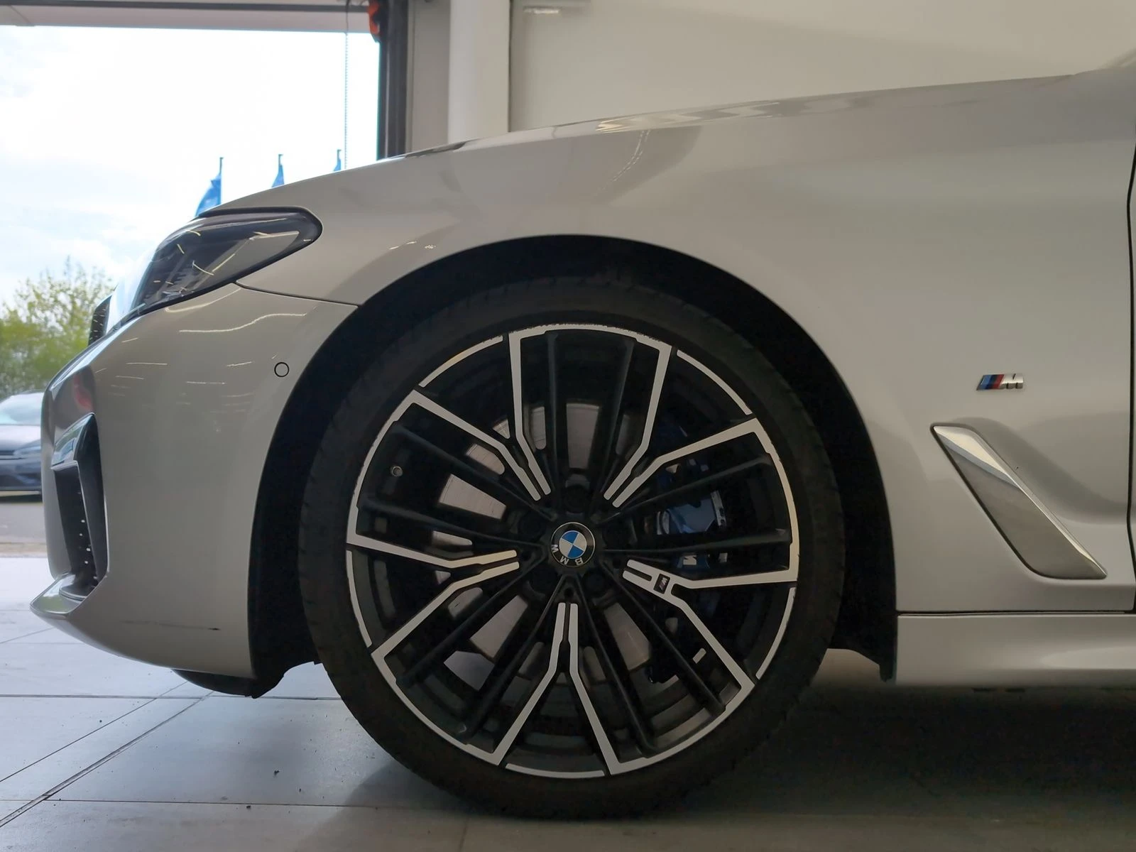 BMW 530 d xDrive M-Sport Laser/Massage/360/Nappa/HK - изображение 10