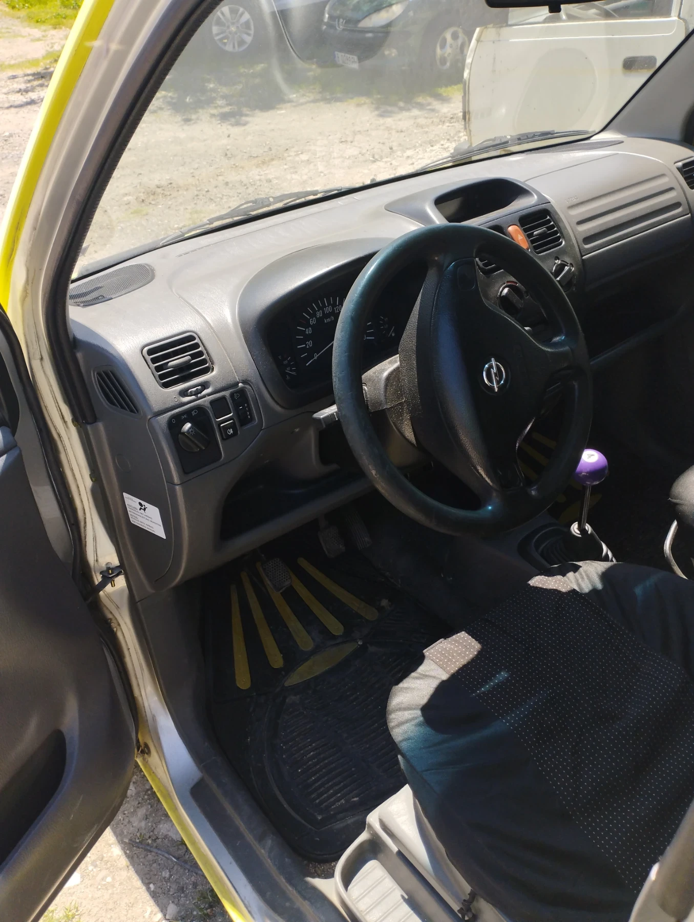 Opel Agila  - изображение 3
