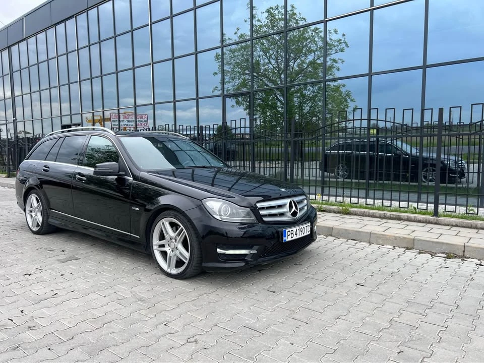 Mercedes-Benz C 300 CDI AMG 4MATIC - изображение 3