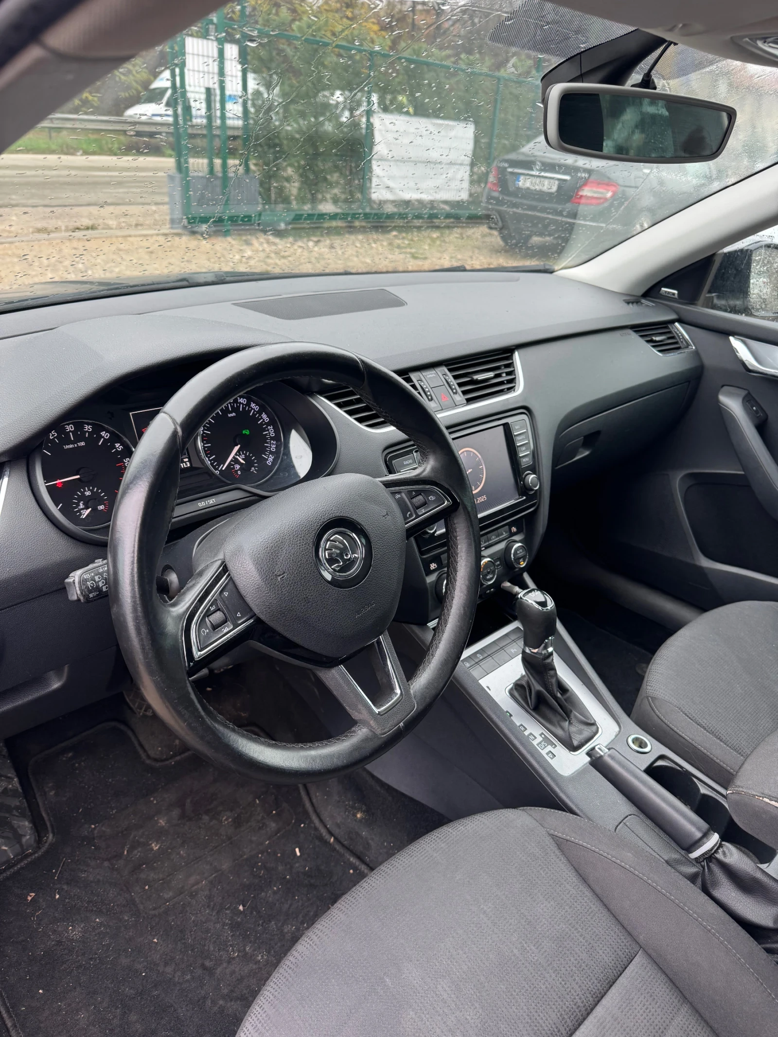 Skoda Octavia 1.6TDI DSG | Mobile.bg   11