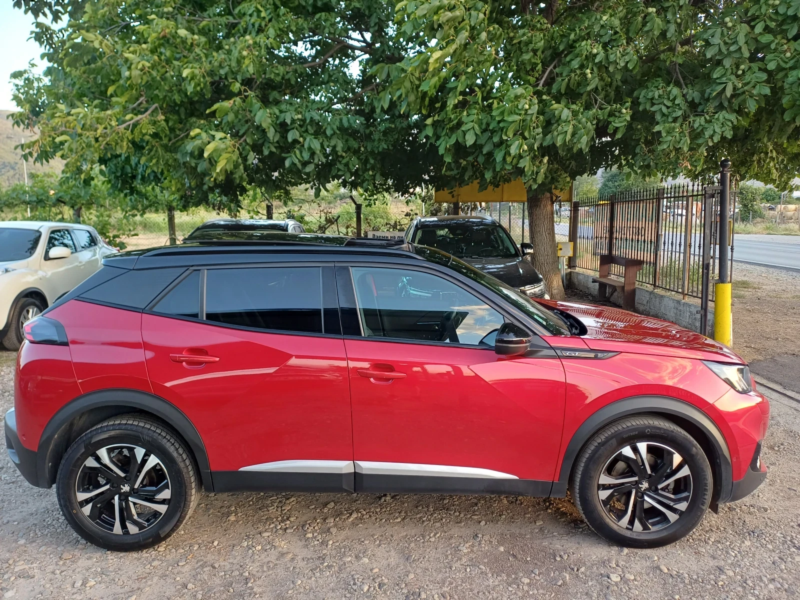 Peugeot 2008 1.5 GT LINE* * PANORAMA* * 3D TABLO* * KAMERA* *  - изображение 5