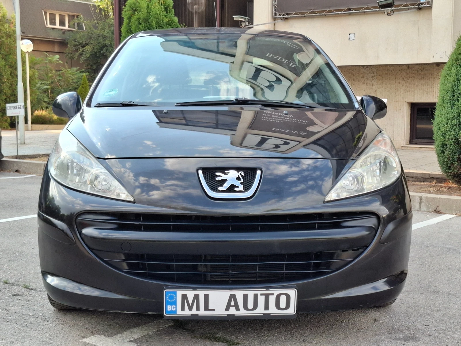 Peugeot 207 1.4i 75hp * КЛИМАТИК * ЛИЗИНГ *  - изображение 8