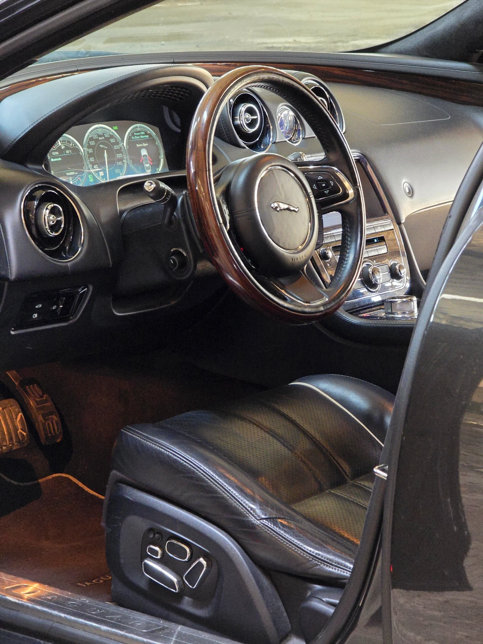 Jaguar Xj 5.0 SC RARE AERO ~530 .. B&W 1200W | Mobile.bg   11