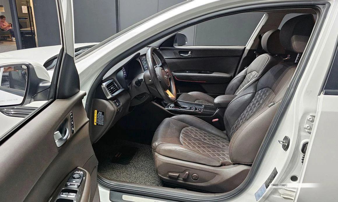 Kia K5  - изображение 10