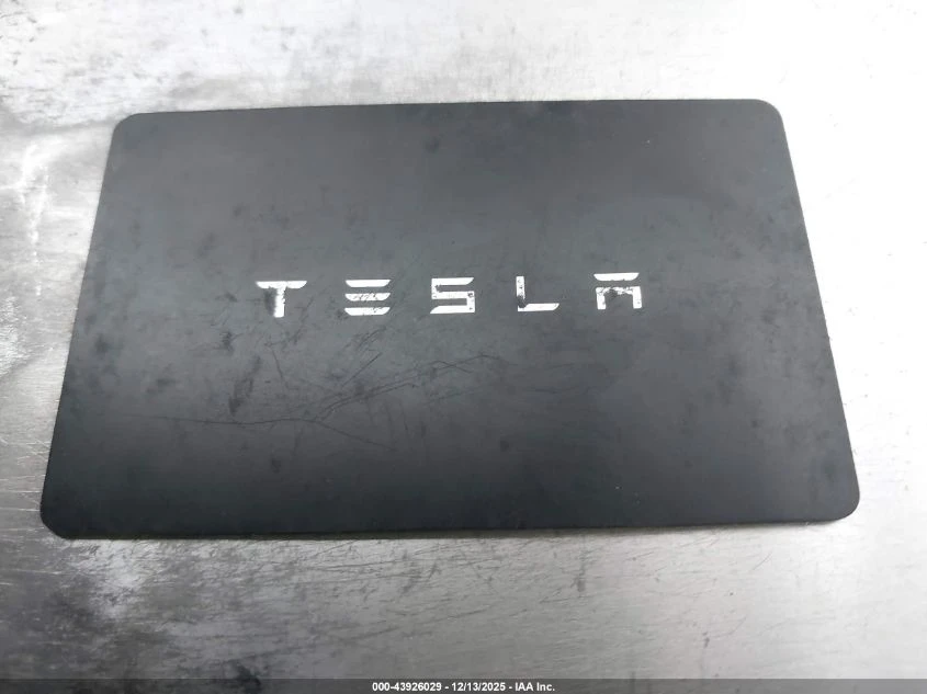 Tesla Model 3 U  U UX All Wheel Drive | Mobile.bg � ����������� 3