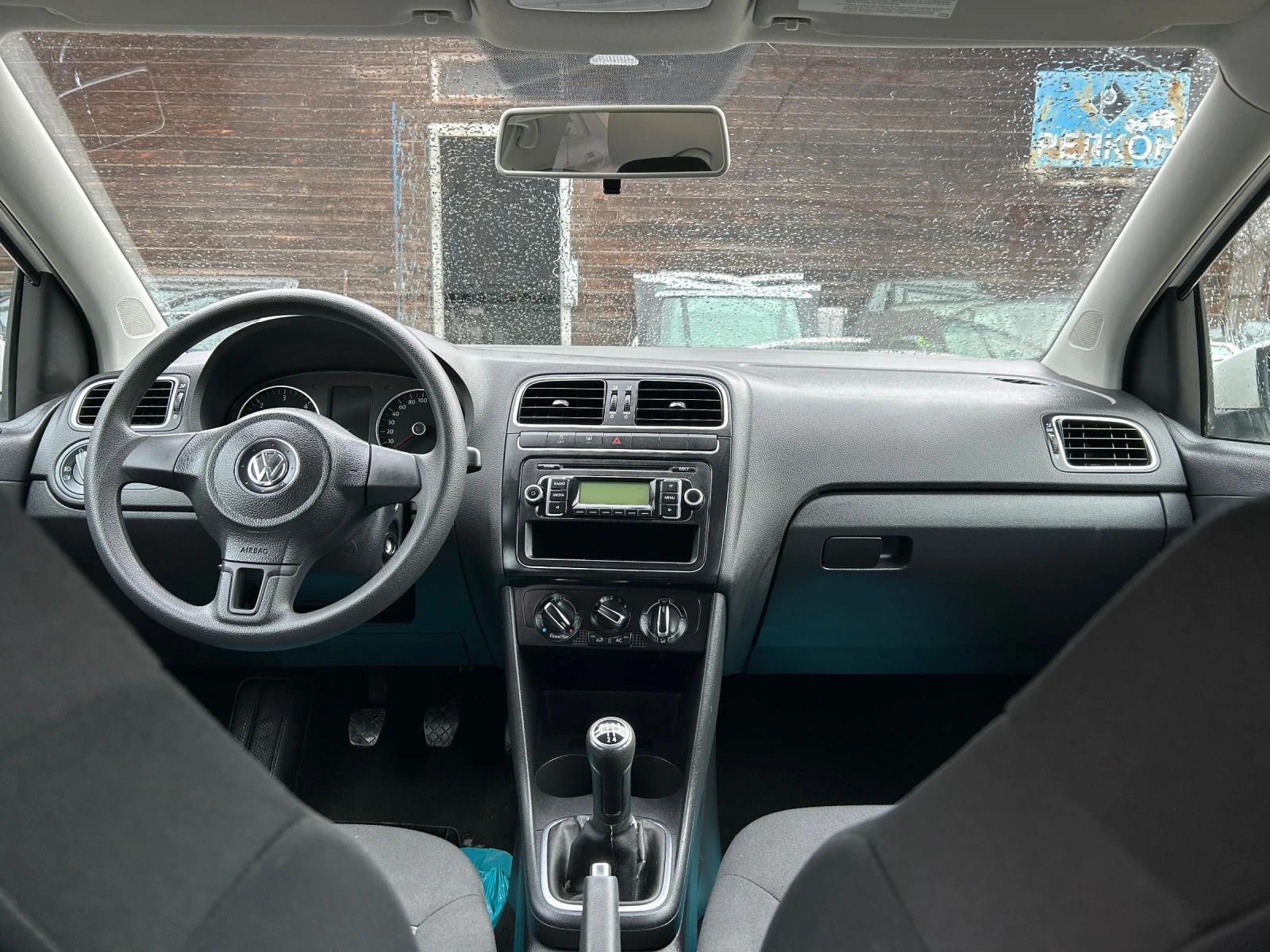 VW Polo 1.6 TDI - изображение 9
