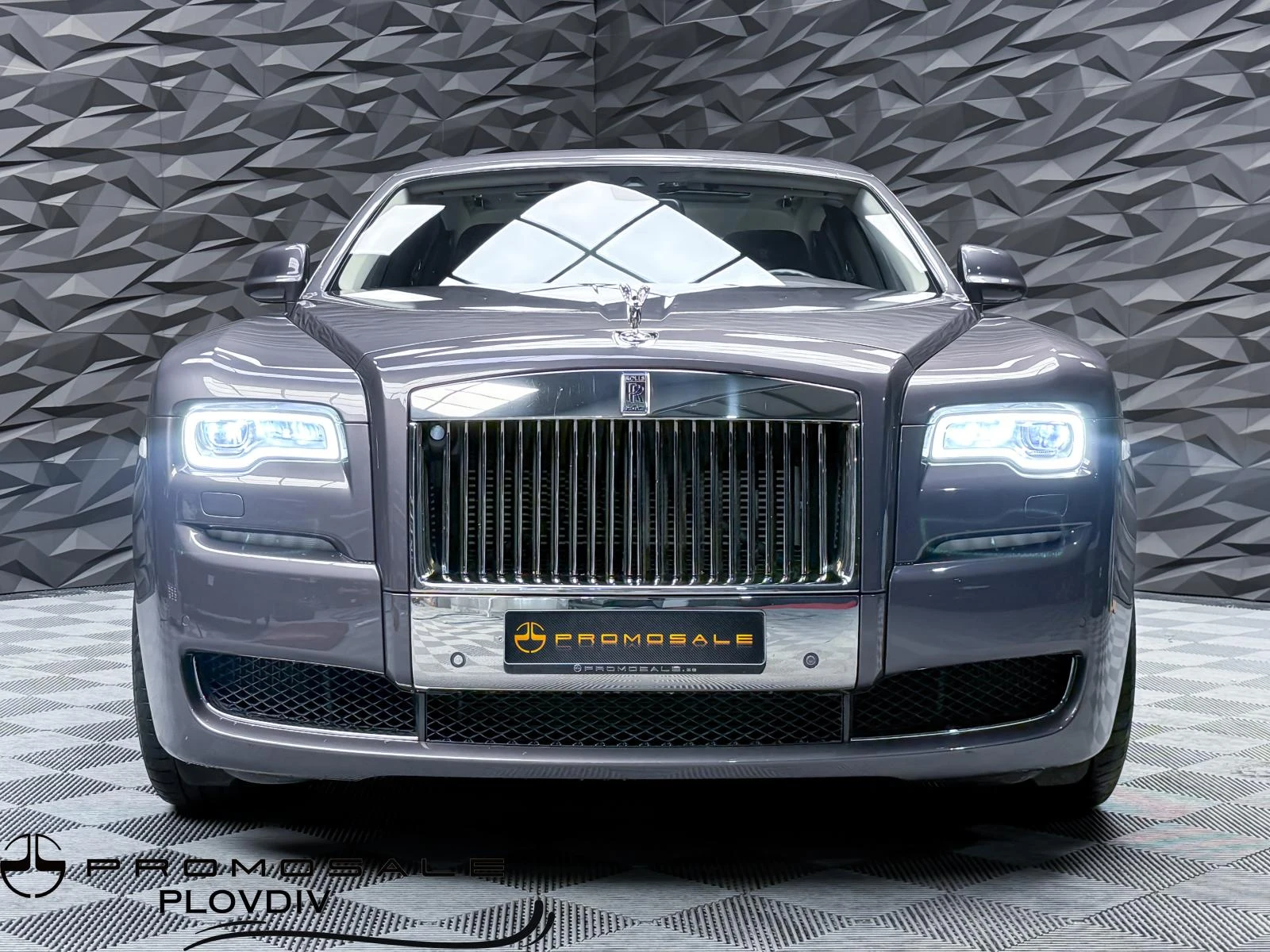 Rolls-Royce Ghost V12* 3xTV* NIGHT VISION* HUD* Обдухв* CAMERA* BESP - изображение 4