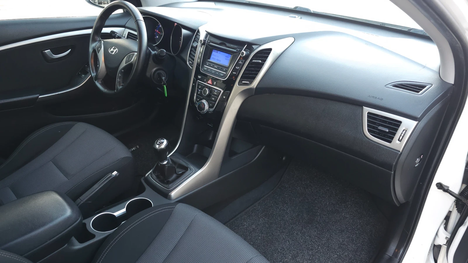 Hyundai I30 1.4 CRDI - изображение 9