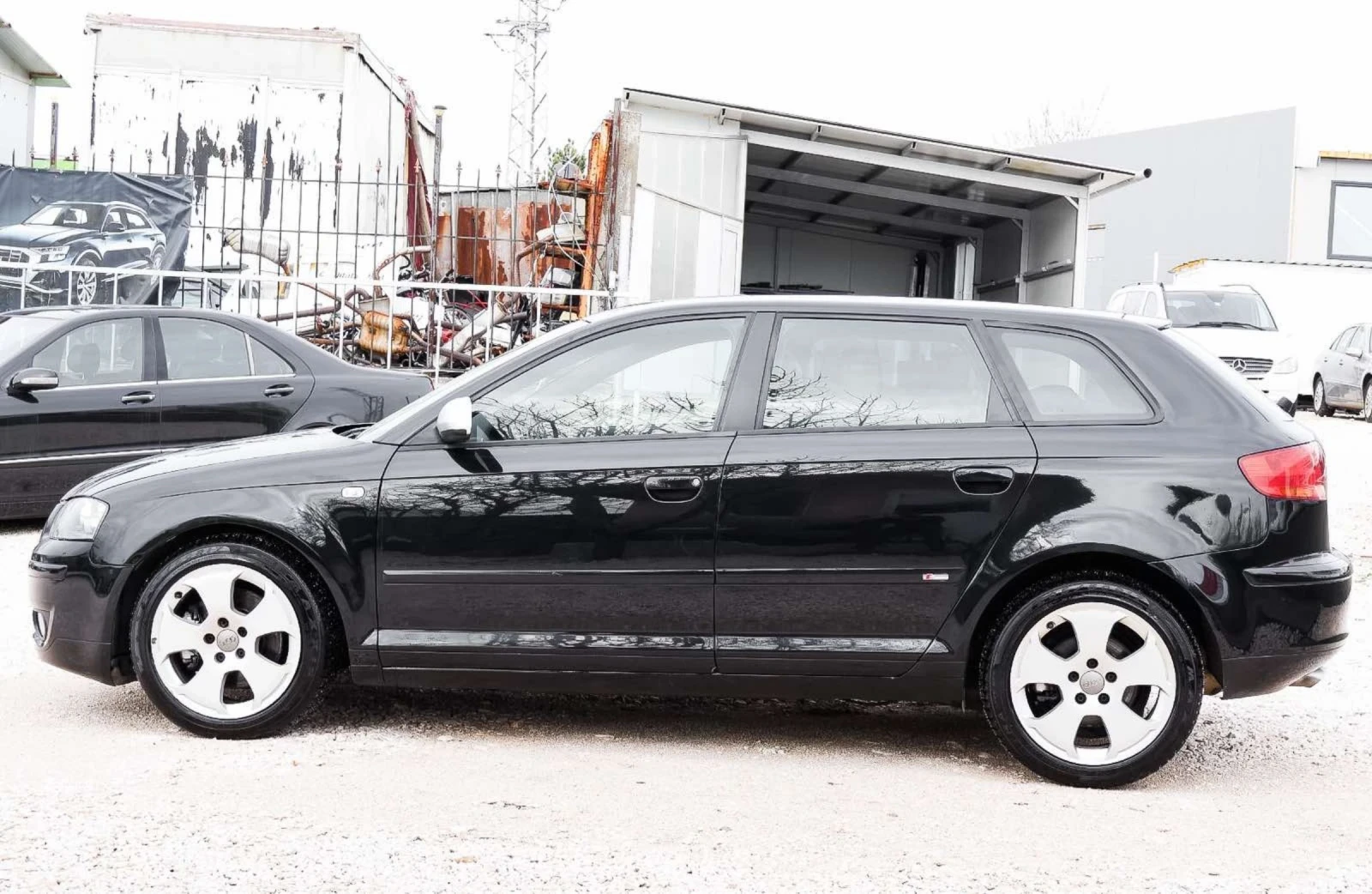 Audi A3 S-LINE QUATTRO  - изображение 8