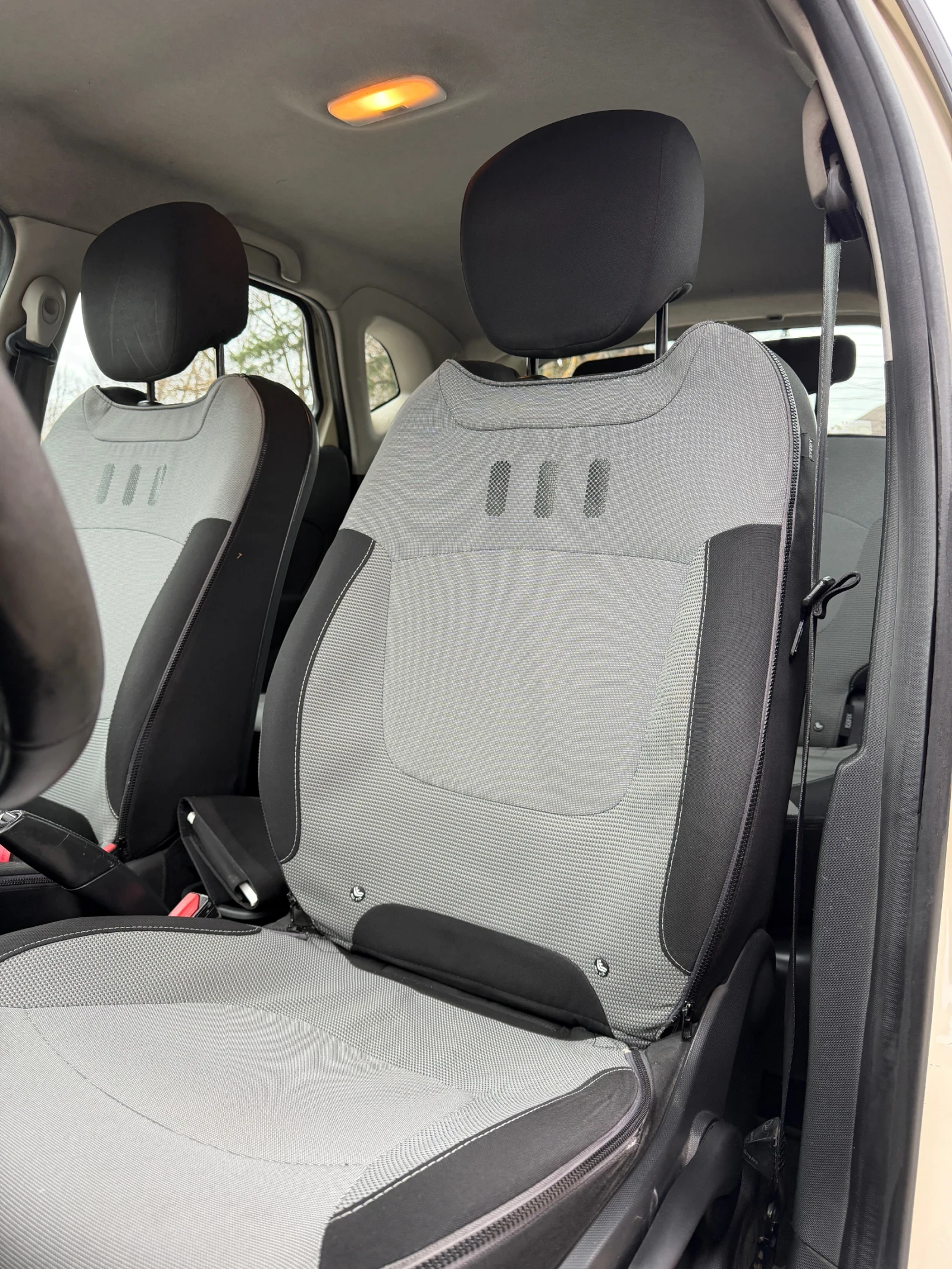 Renault Captur 1.5dci keyless* Navi* ������ | Mobile.bg � ����������� 9